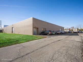 Plus de détails pour 832 Industrial Dr, Elmhurst, IL - Industriel/Logistique à louer