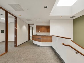 4820-4822 McGrath St, Ventura, CA à louer Photo intérieure– Image 1 sur 20