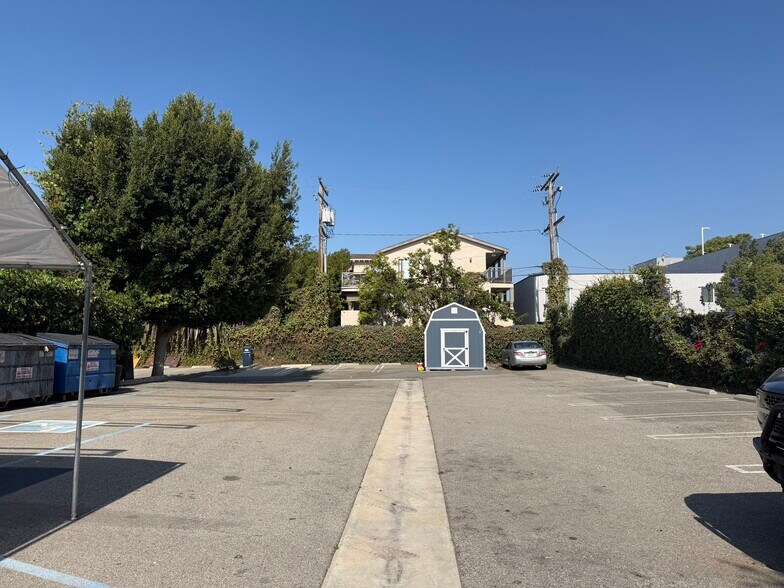 1201-1205 N La Brea Ave, West Hollywood, CA à louer - Photo de l’immeuble – Image 2 sur 26