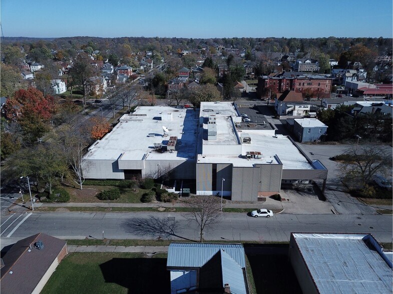 1175 N A St, Richmond, IN à louer - Aérien – Image 2 sur 11