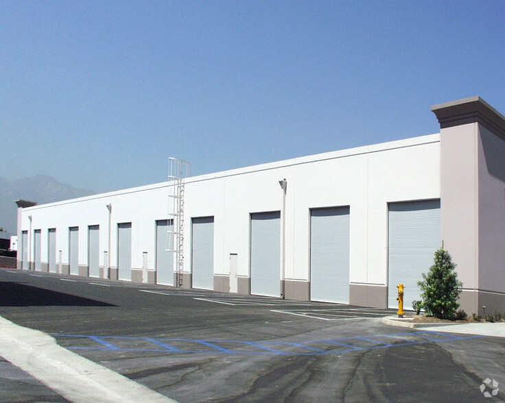 1950-2000 S Grove Ave, Ontario, CA à louer - Autre – Image 2 sur 9