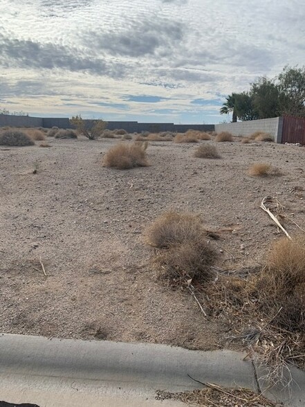 11 Scenic View Ln, Palm Gardens, NV à vendre - Autre – Image 2 sur 15