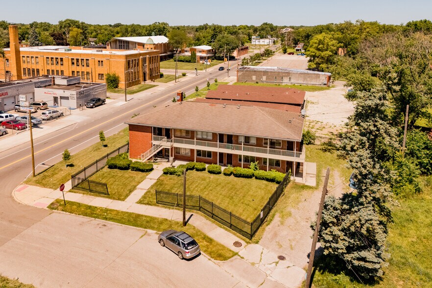 9700 Chalmers St, Detroit, MI à vendre - Photo de l’immeuble – Image 1 sur 2