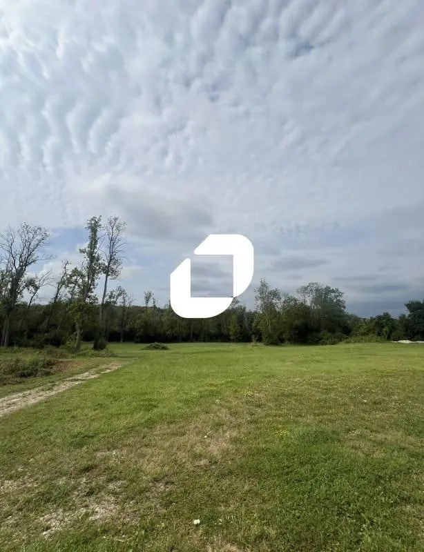 Plus de détails pour 110 Grande Rue, Vernou-la-Celle-sur-Seine - Terrain à louer