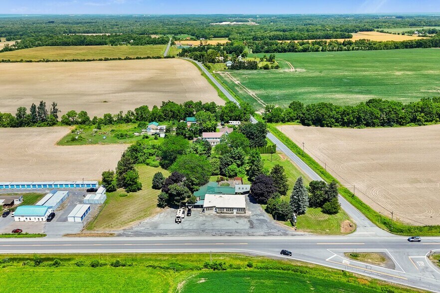 1901 NY-96A Rt, Ovid, NY à vendre - Photo de l’immeuble – Image 3 sur 9