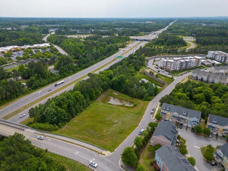1001 Reedybrook Xing, Apex, NC à vendre - Photo de l’immeuble – Image 3 sur 10