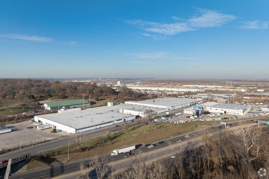 6301 N Broadway, Saint Louis, MO à louer - Aérien – Image 3 sur 6