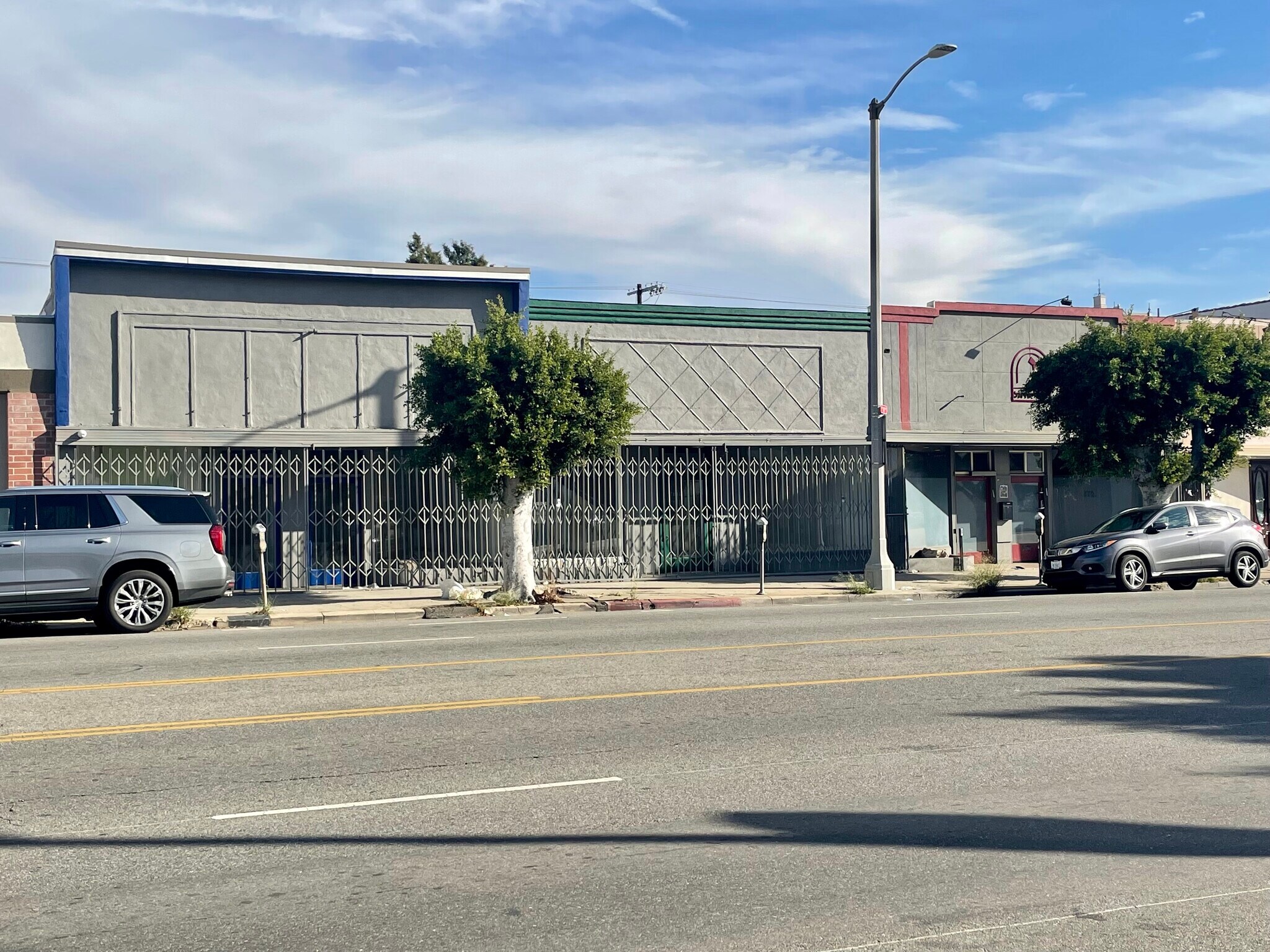 338-344 N La Brea Ave, Los Angeles, CA à louer Photo principale– Image 1 sur 8