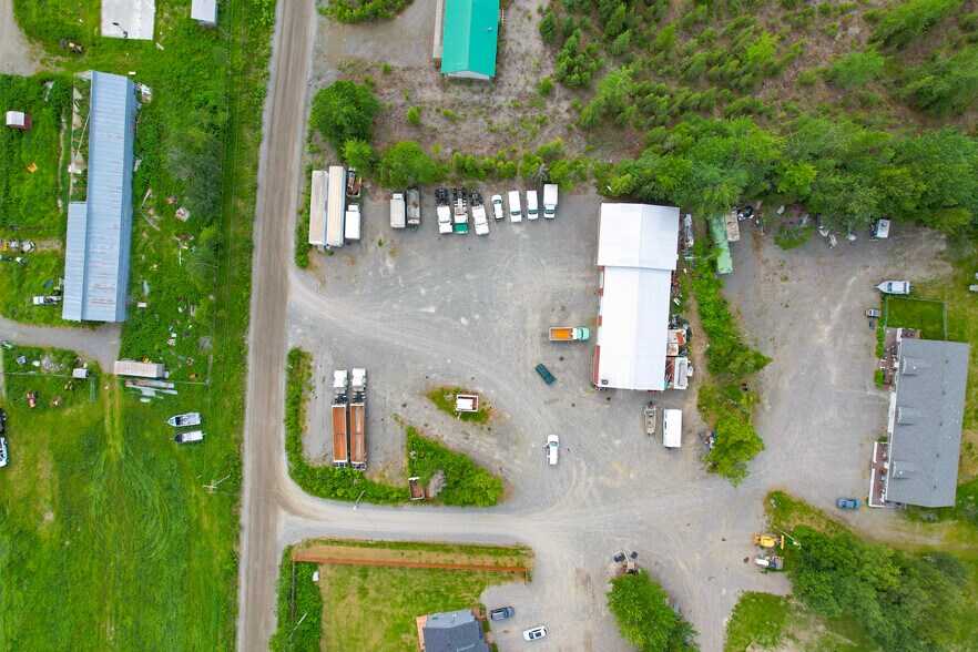 39031 Strawberry Ct, Kenai, AK à vendre - Photo de l’immeuble – Image 2 sur 20