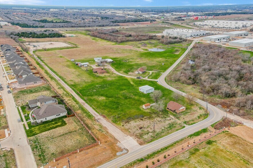 764 S Mitchell Rd, Mansfield, TX à vendre - Aérien – Image 3 sur 13