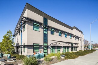 Plus de détails pour 1301 Secret Ravine Pky, Roseville, CA - Bureau/Médical à louer