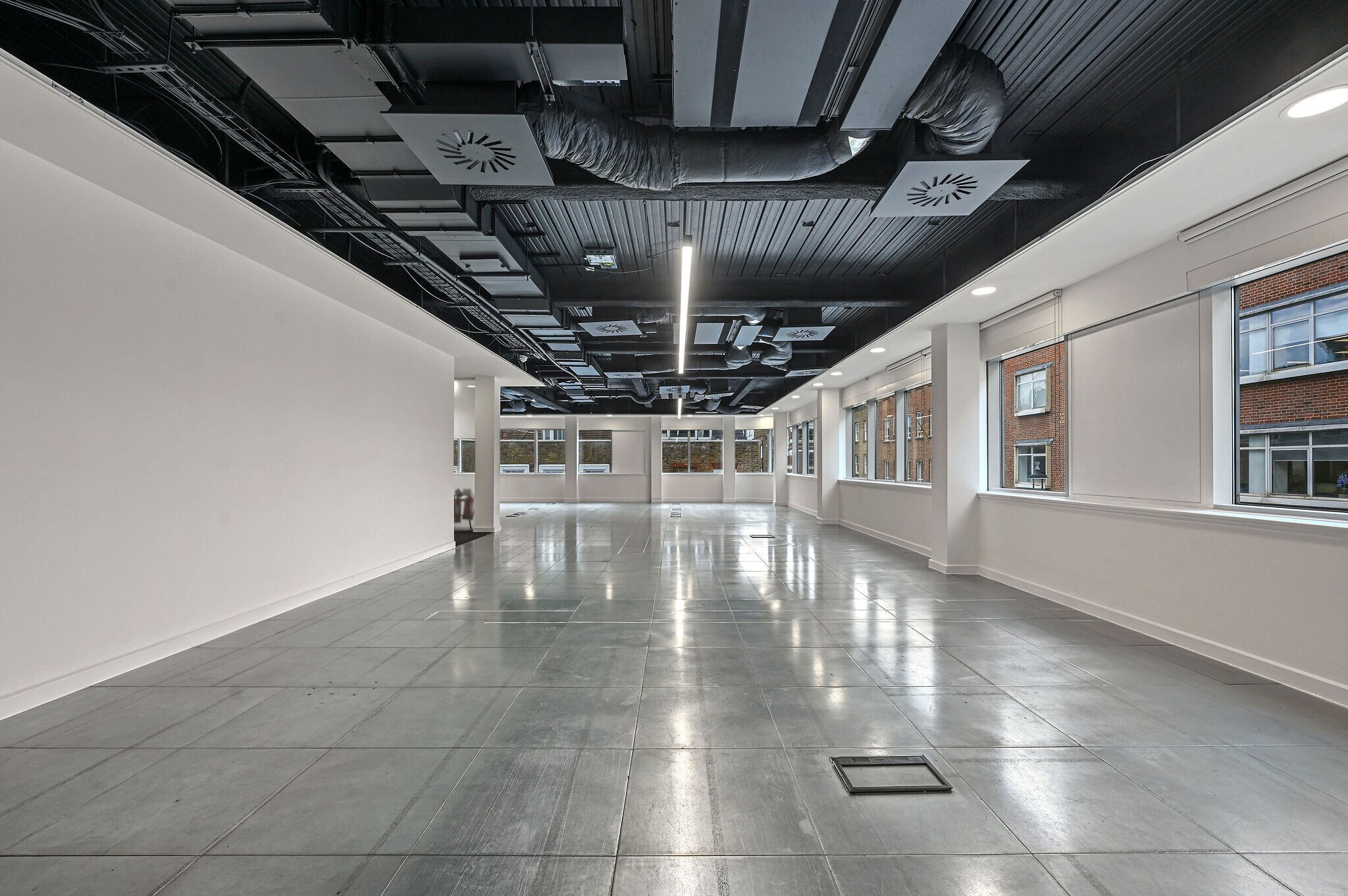 82 Dean St, Londres à louer Photo de l’immeuble– Image 1 sur 9