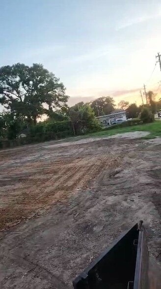 6110 Tidwell Rd, Houston, TX à vendre - Vidéo sur l’annonce professionnelle – Image 2 sur 6