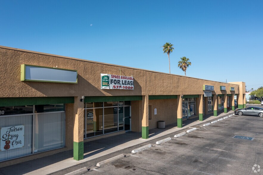 6506-6546 E 22nd St, Tucson, AZ à louer - Photo de l’immeuble – Image 2 sur 5