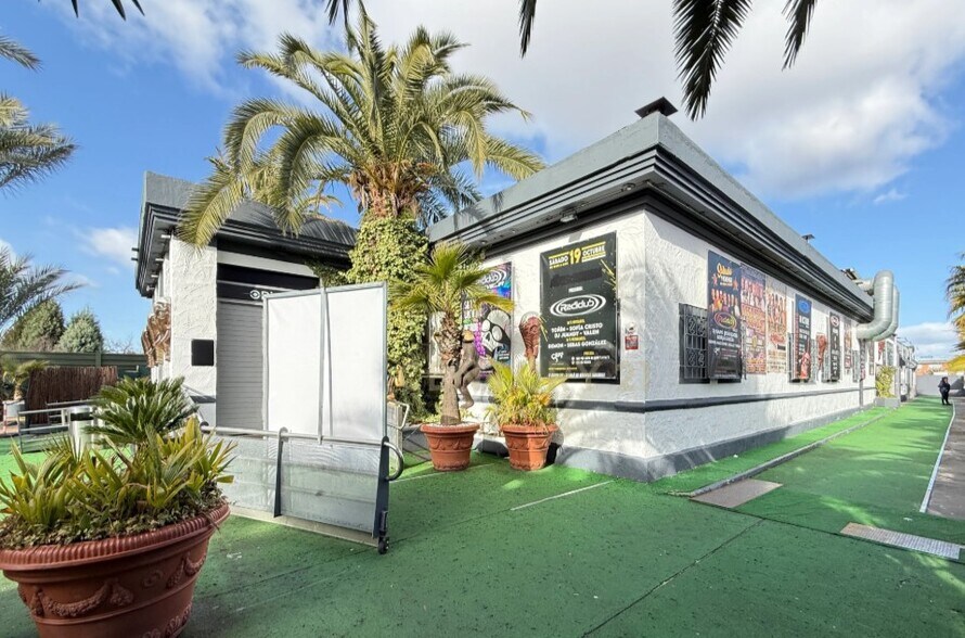 Local commercial dans Alcalá de Henares, Madrid à vendre - Photo de l’immeuble – Image 3 sur 3