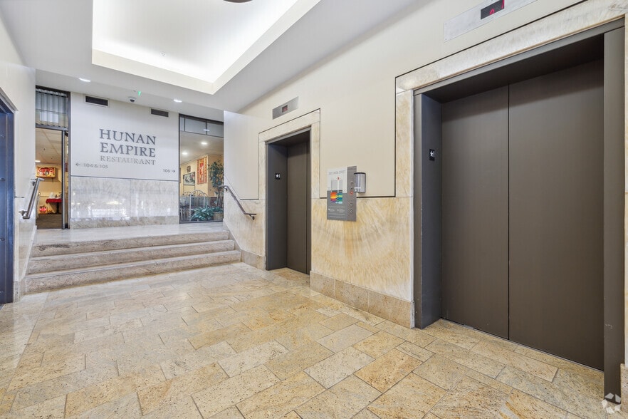 2001 Union St, San Francisco, CA à louer - Hall d’entrée – Image 3 sur 9