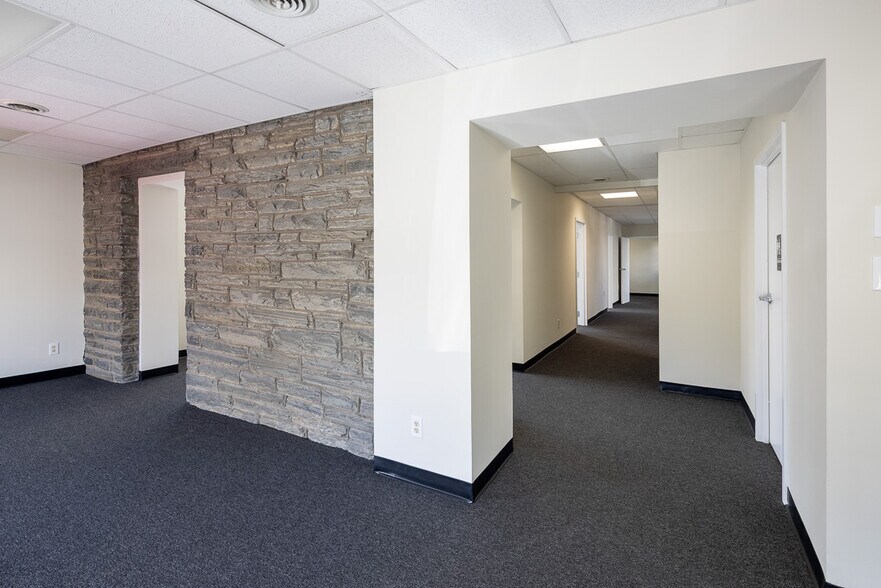154A W Eagle Rd, Havertown, PA à louer - Photo intérieure – Image 2 sur 15