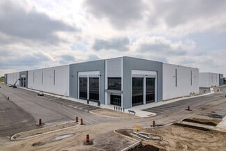 Plus de détails pour 220 Pinebush Rd, Cambridge, ON - Industriel/Logistique à louer