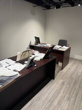 336 N Main St, Conroe, TX à louer Photo intérieure– Image 1 sur 7