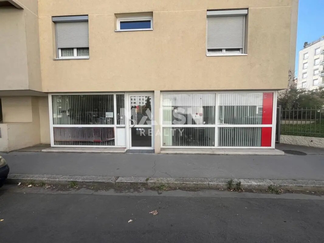 Local commercial dans Lyon à vendre Photo de l’immeuble– Image 1 sur 8