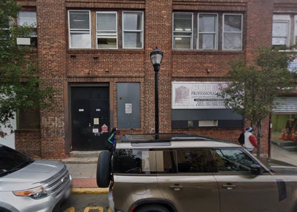 4511 New York Ave, Union City, NJ à louer Photo de l’immeuble– Image 1 sur 2