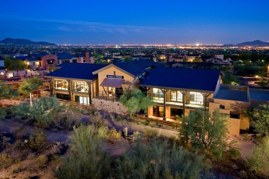 20909 N 90th Pl, Scottsdale, AZ à louer - Photo de l’immeuble – Image 2 sur 8