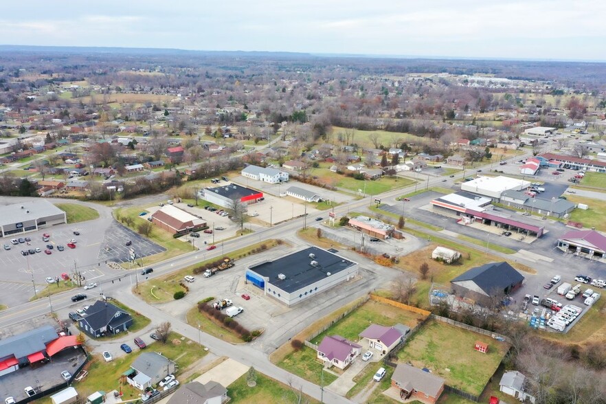 634 N Bardstown Rd, Mount Washington, KY à vendre - Photo de l’immeuble – Image 3 sur 12