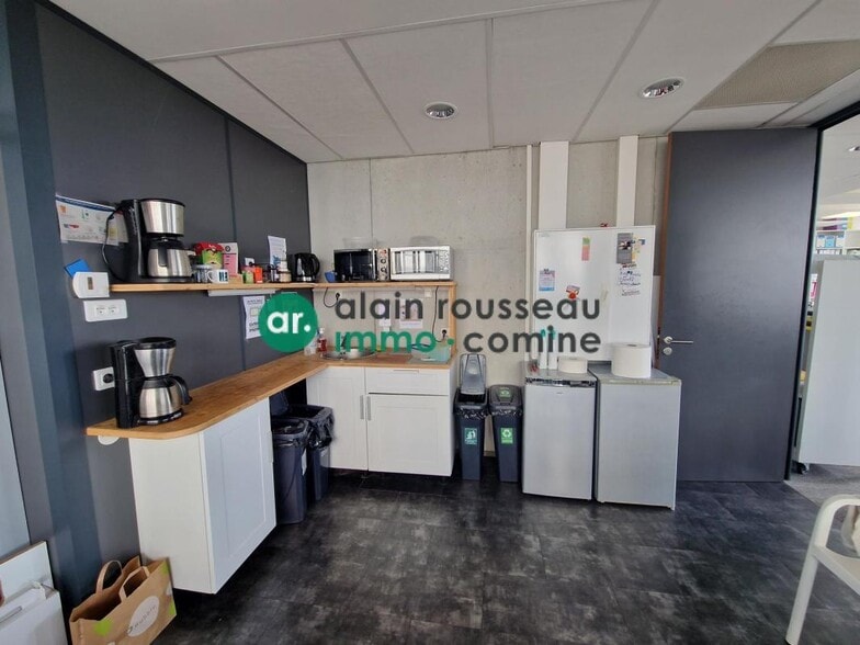 Bureau dans Angers à louer - Photo de l’immeuble – Image 3 sur 4