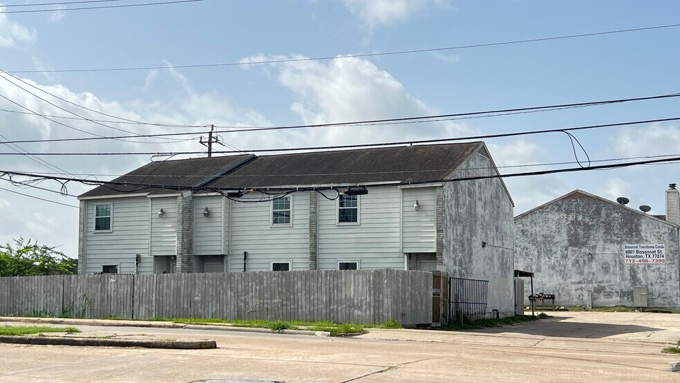 8807 Bissonnet St, Houston, TX à vendre - Photo de l’immeuble – Image 2 sur 15