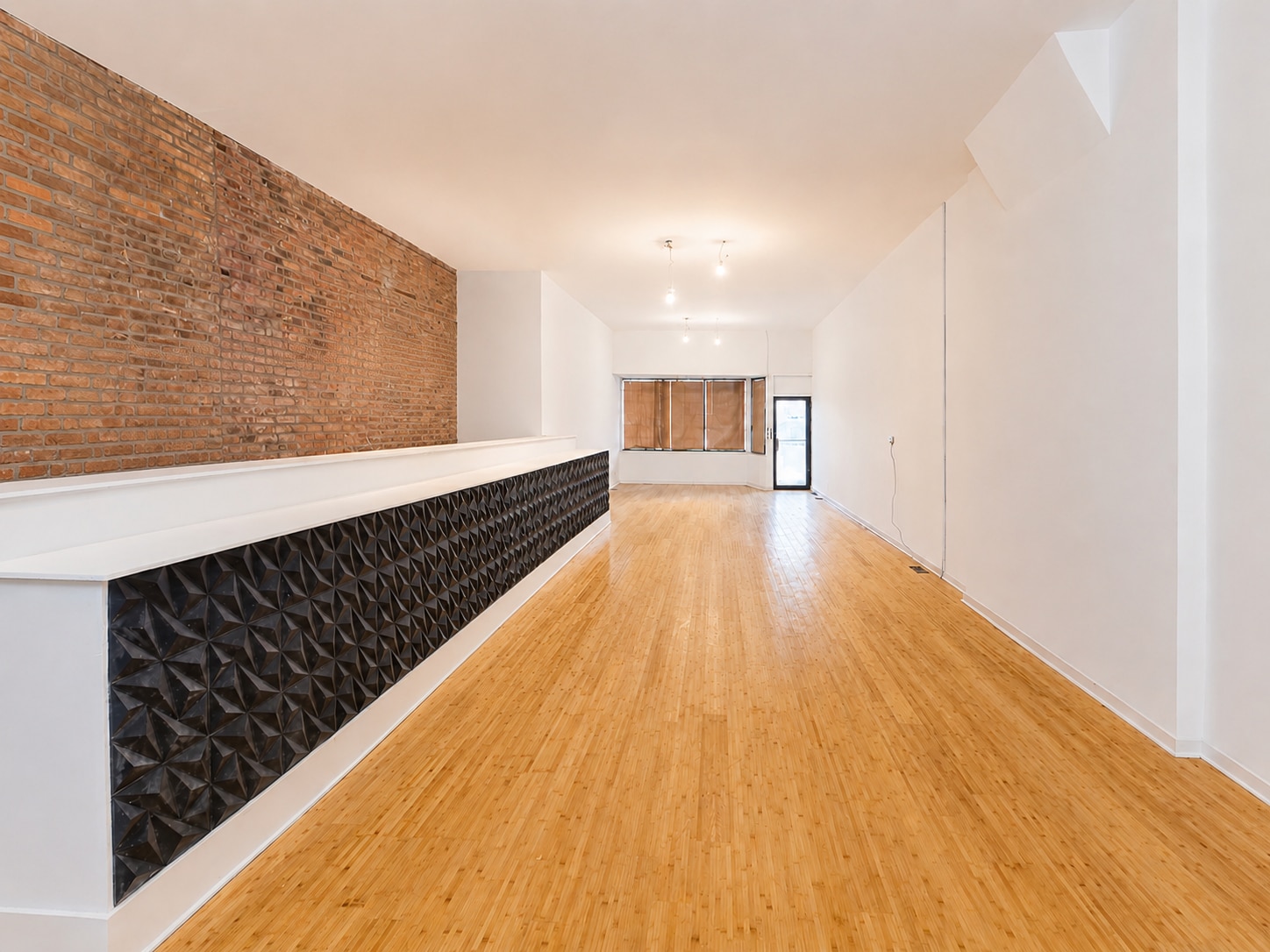 8714 S Commercial Ave, Chicago, IL à louer Photo intérieure– Image 1 sur 9