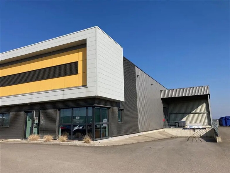 Local d’activités dans Weyersheim à louer - Photo de l’immeuble – Image 2 sur 12