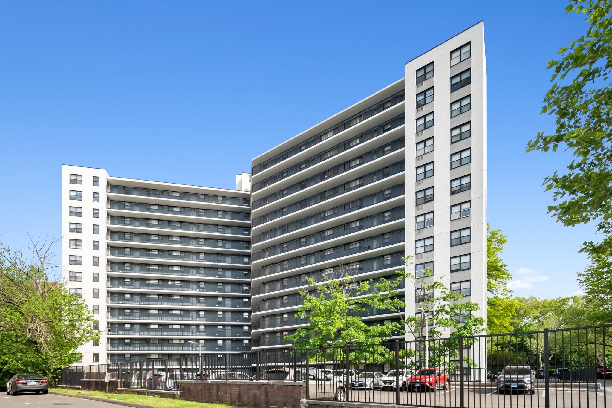 1425-1435 Bedford St, Stamford, CT à louer Photo de l’immeuble– Image 1 sur 8