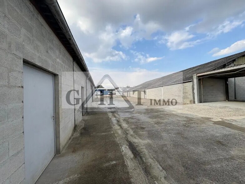 Industriel/Logistique dans Dammarie-les-Lys à louer - Photo de l’immeuble – Image 3 sur 3