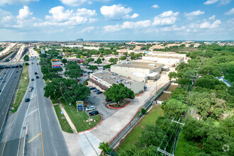 17700 San Pedro Ave, San Antonio, TX - VUE AÉRIENNE  vue de carte