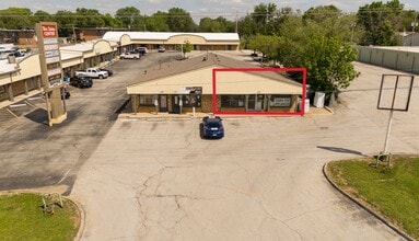 1305-1331 W 40 Hwy, Blue Springs, MO à louer Photo de l’immeuble– Image 1 sur 4