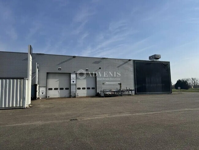 Plus de détails pour Industriel/Logistique à louer