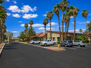3650 S Eastern Ave, Las Vegas, NV à vendre Photo intérieure– Image 1 sur 21