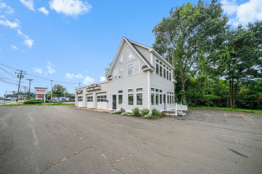 202 Union St, Vernon, CT à vendre - Photo de l’immeuble – Image 3 sur 36