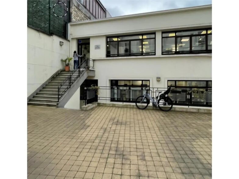 97 Rue Du Cherche-Midi, Paris à louer - Photo de l’immeuble – Image 1 sur 11