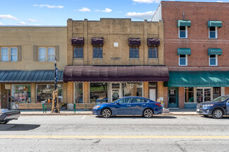 Plus de détails pour 516 N Main St, Hillsville, VA - Bureau à vendre