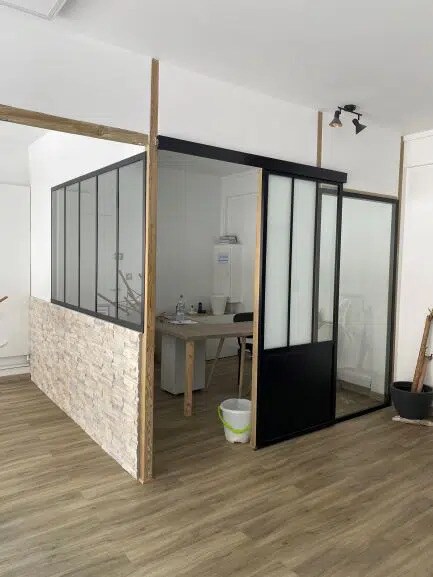 Local commercial dans Vannes à louer - Photo de l’immeuble – Image 1 sur 1