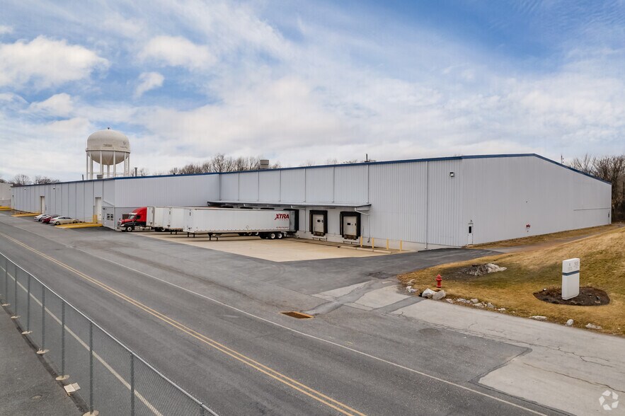 500 Industrial Ln, Middletown, PA à vendre - Photo de l’immeuble – Image 2 sur 5