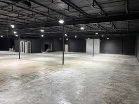 1085 NW 62nd St, Miami FL - Commerce