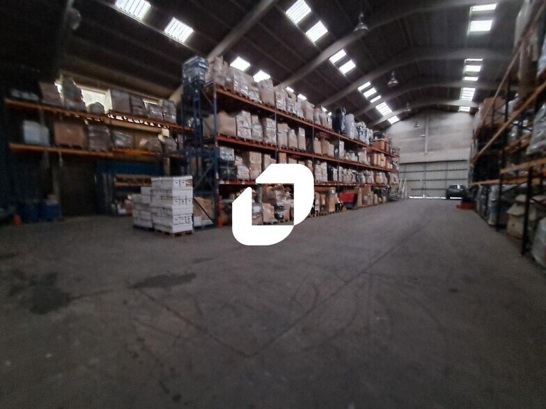 Local d'activités dans Wervicq-Sud à vendre - Photo de l’immeuble – Image 2 sur 5