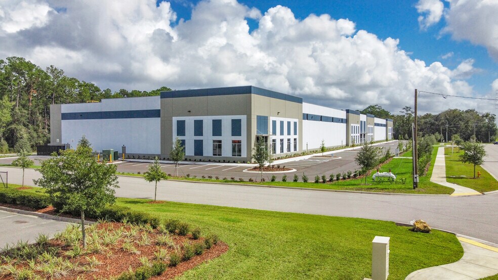 2555 Ignition Dr, Jacksonville, FL à louer - Photo de l’immeuble – Image 1 sur 6