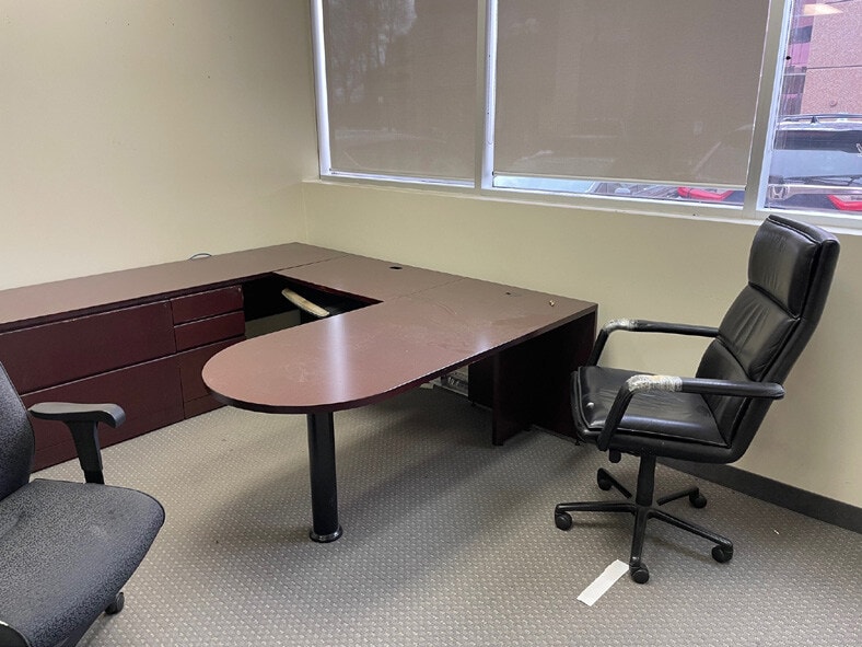 126 Wellington St, Barrie, ON à louer Photo intérieure– Image 1 sur 4