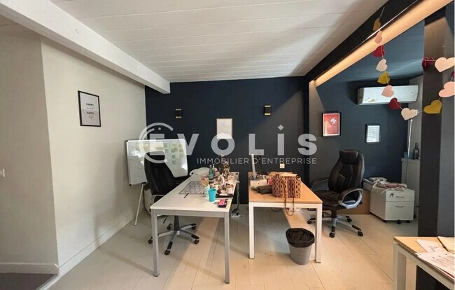 Plus de détails pour Bureau à louer