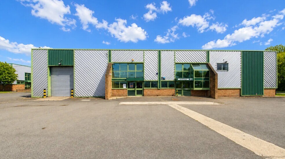 Clywedog Rd, Wrexham à louer - Photo de l’immeuble – Image 1 sur 4
