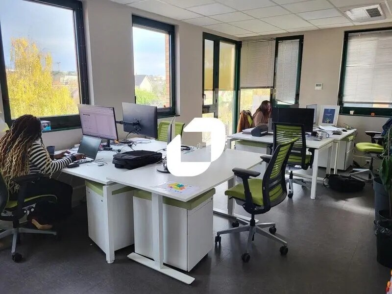 Bureau dans Saint-Germain-en-Laye à louer Photo de l’immeuble– Image 1 sur 8