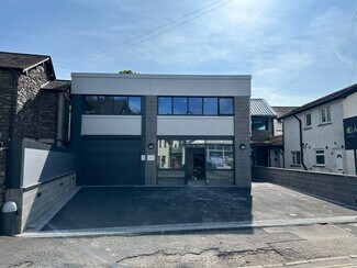Plus de détails pour Longlands Rd, Windermere - Industriel/Logistique à louer